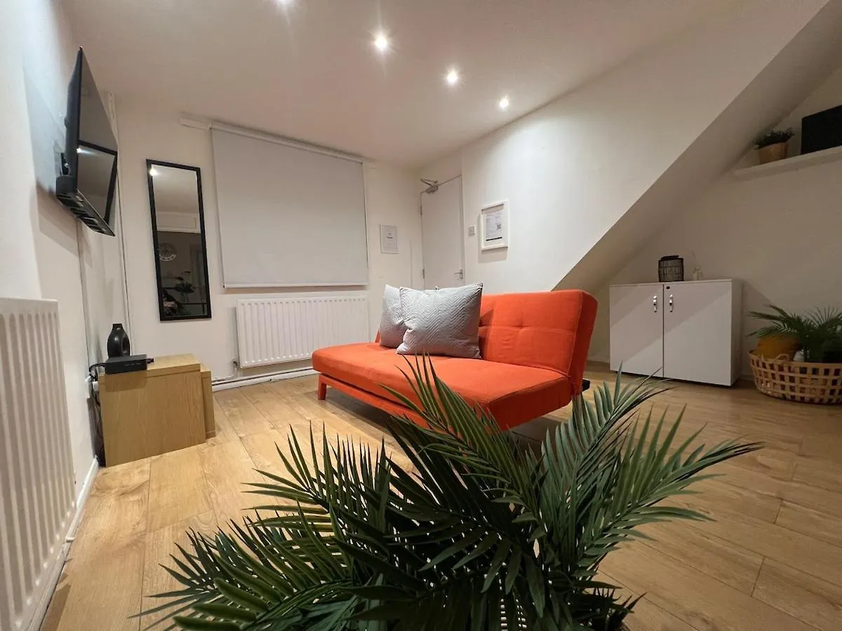 Apartament Modern & Cosy Retreat - Stylish Stay In Nottingham